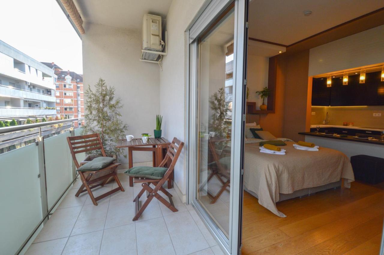 Spacious Studio Park City Novi Sad Eksteriør billede