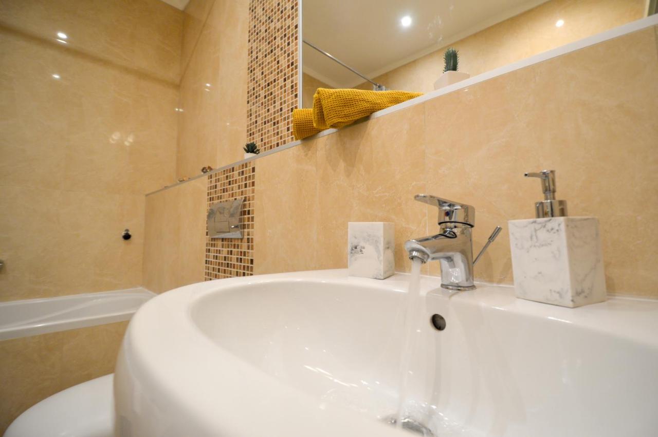 Spacious Studio Park City Novi Sad Eksteriør billede